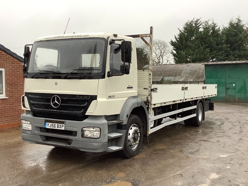 MERCEDES AXOR 1823 4X2 FLATBED 2006