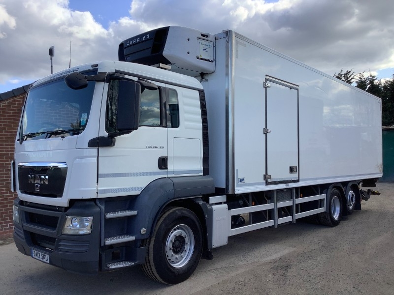 MAN TGS 26.320 6X2 REARLIFT FRIDGE 2012