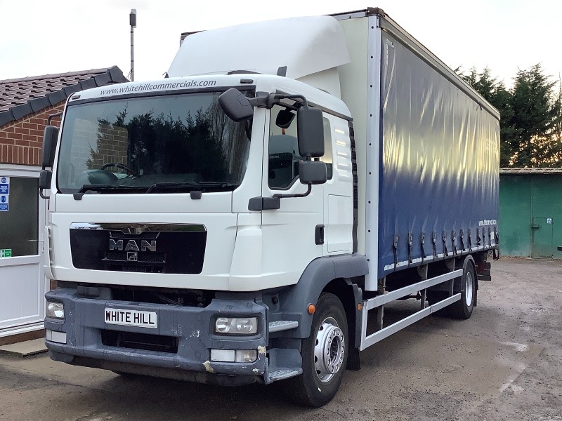 MAN TGM 18.250 4X2 CURTAINSIDER 2011