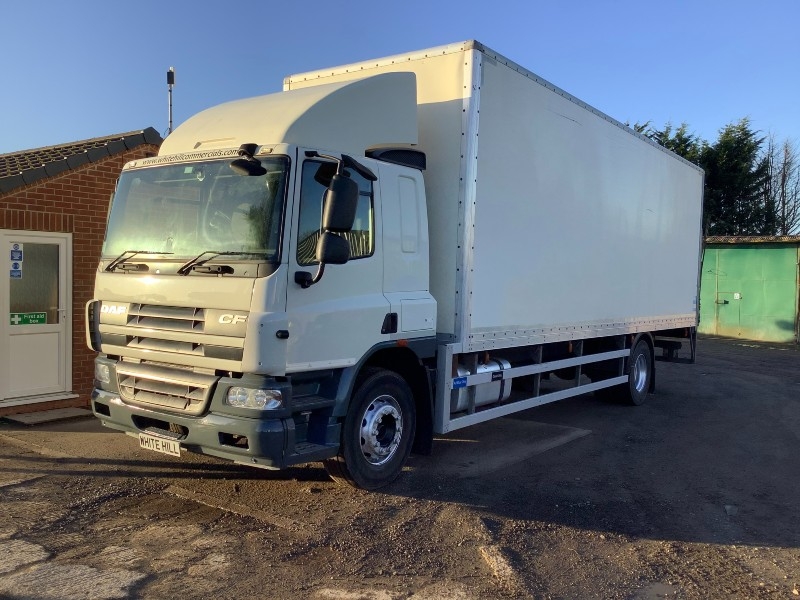 DAF CF 65.220 4X2 RIGID 2012