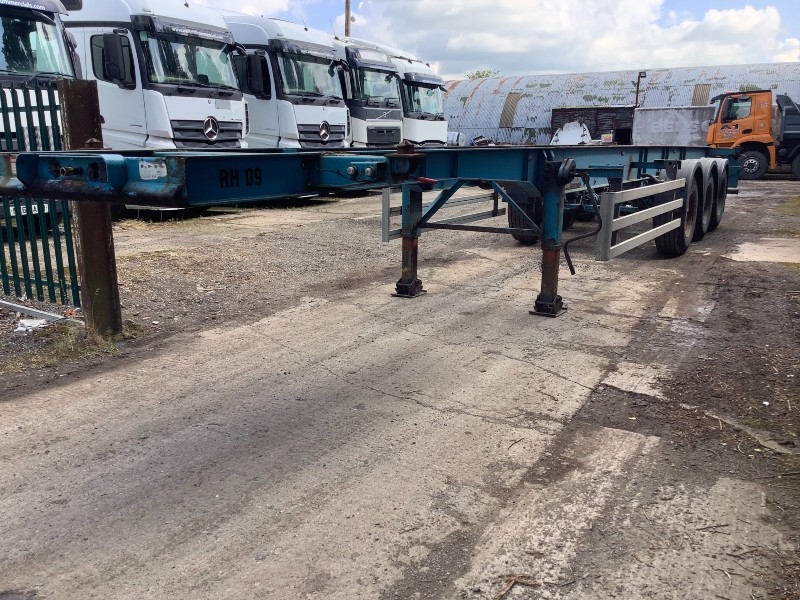 CHOICE OF SKELE 40FT TRAILERS 2008/2009 OR 2011/2012
